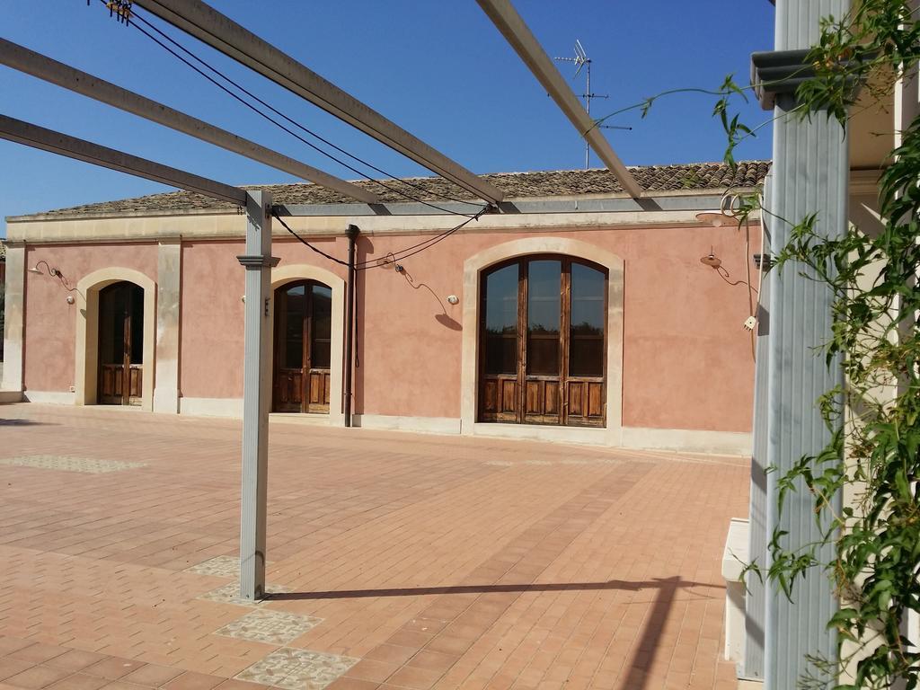 La Taverna Floridia Zewnętrze zdjęcie